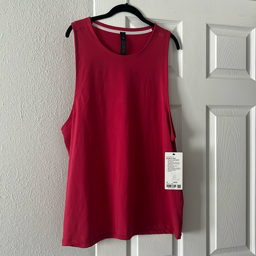 Men’s Lululemon training tank